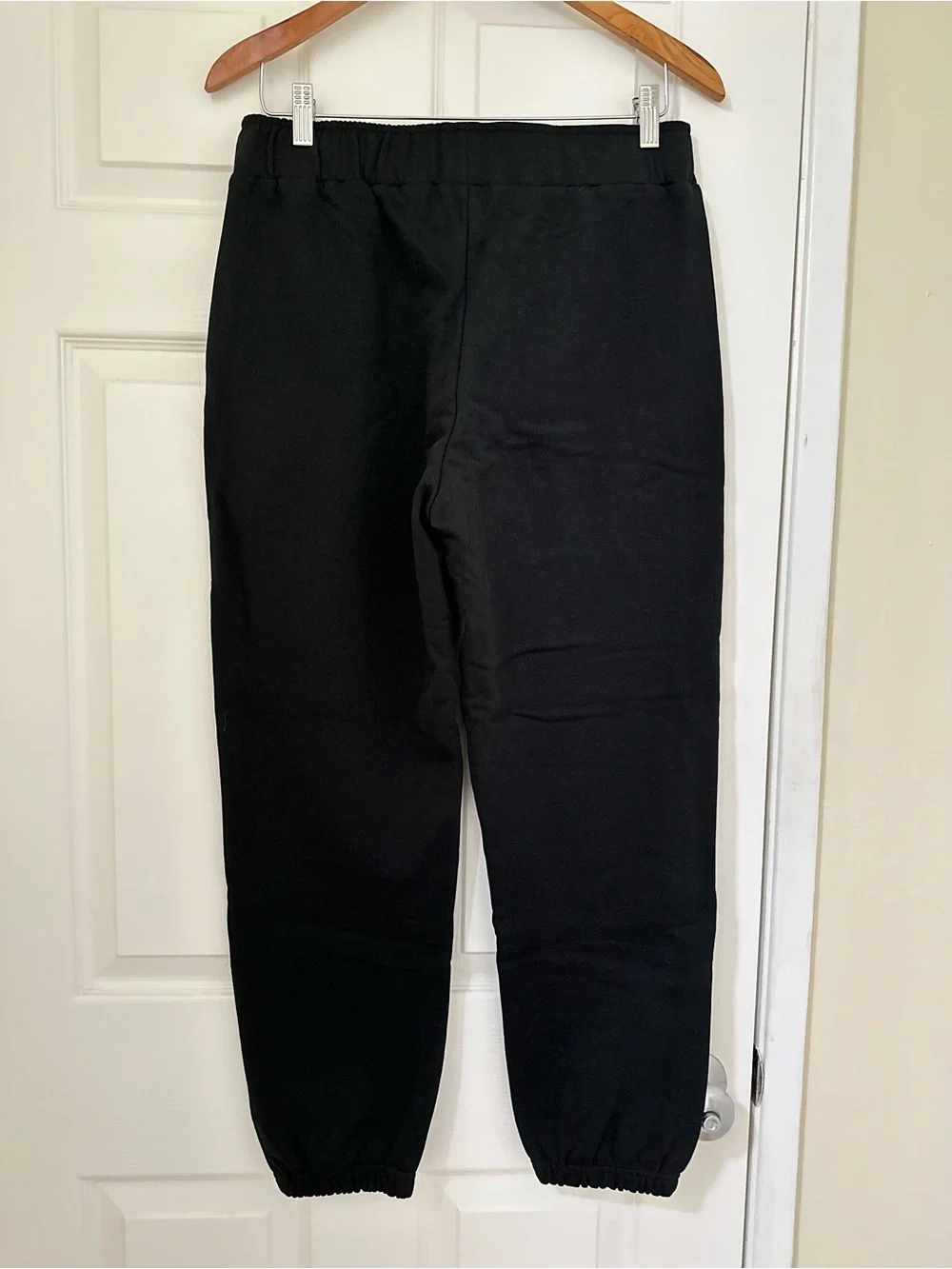 Tiny Hole Fixed NWOT Pact Black Organic Brushed Fleece Sweatpant W/ Pockets Cozy - Picture 4 of 10